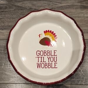 EUC Nantucket Gobble 'Till You Wobble Festive Pie Dish